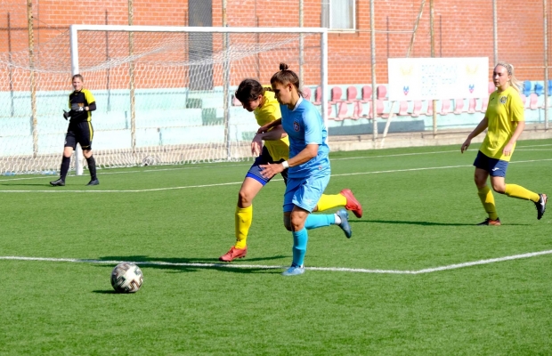 Донские женские футбольные клубы завершили первый этап чемпионата России